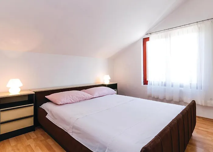 Two-bedroom In Apartman Krusevo (Zadar)